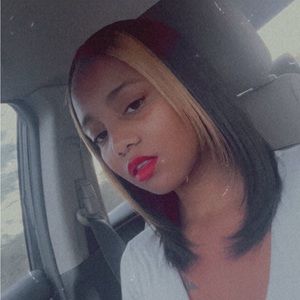 Meet your Posher, Tera